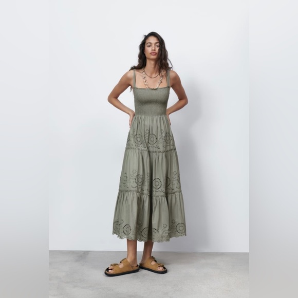 Zara Dresses & Skirts - Zara Embroidered Midi Dress